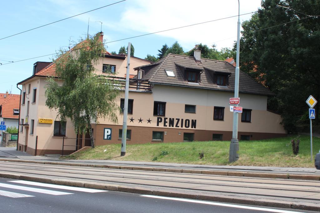 Penzion Chaloupka Hotel Prague Exterior photo